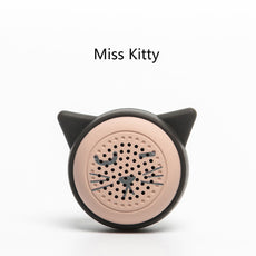 Mini Bluetooth Selfie Speaker Lovely Animal Design Wireless Button Shutter Self-timer Function Loud Voice Portable Selfie Speaker (Miss Kitty)